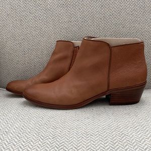 Sam Edelman cognac Petty leather ankle bootie, size 8.5